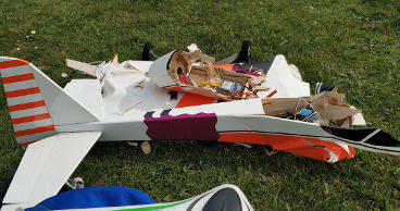 Image of broken WOT4 wings and fuselage